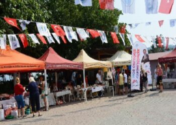 Üretici bayanlara özel çarşı