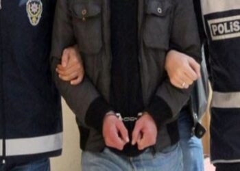 Uyuşturucu Satan 2 Kişi Tutuklandı