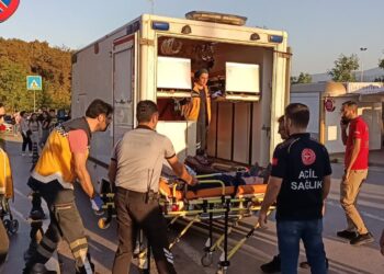 Zehirlenme Şüphesiyle Hastanelere Başvuran 20 Kişi Tedavi Edildi