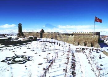 Erzurum Yoğun Kar Yağışının Etkisinde