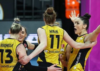 Vakıfbank Sarıyer Belediyespor’u 3-0 Mağlup Etti