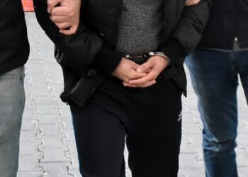 Bavula Gizlenmiş 2 kilo 510 Gram Esrar Ele Geçirildi