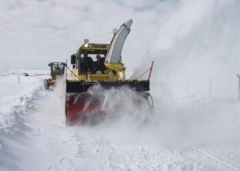 Özel İdare Ekiplerinin Baharda Karla Mücadele Mesaisi Devam Ediyor