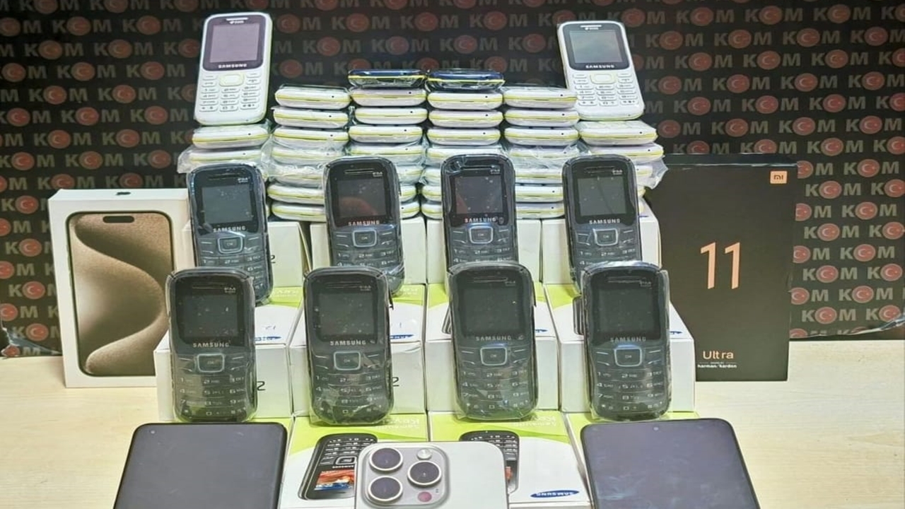 Bilecik’te Kaçak Cep Telefonu Operasyonu