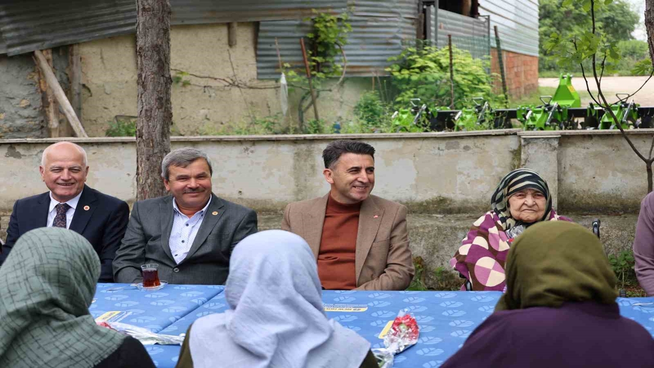 Vali Şefik Aygöl Hıdırellez Etkinliklerinde Bileciklilerle Buluştu