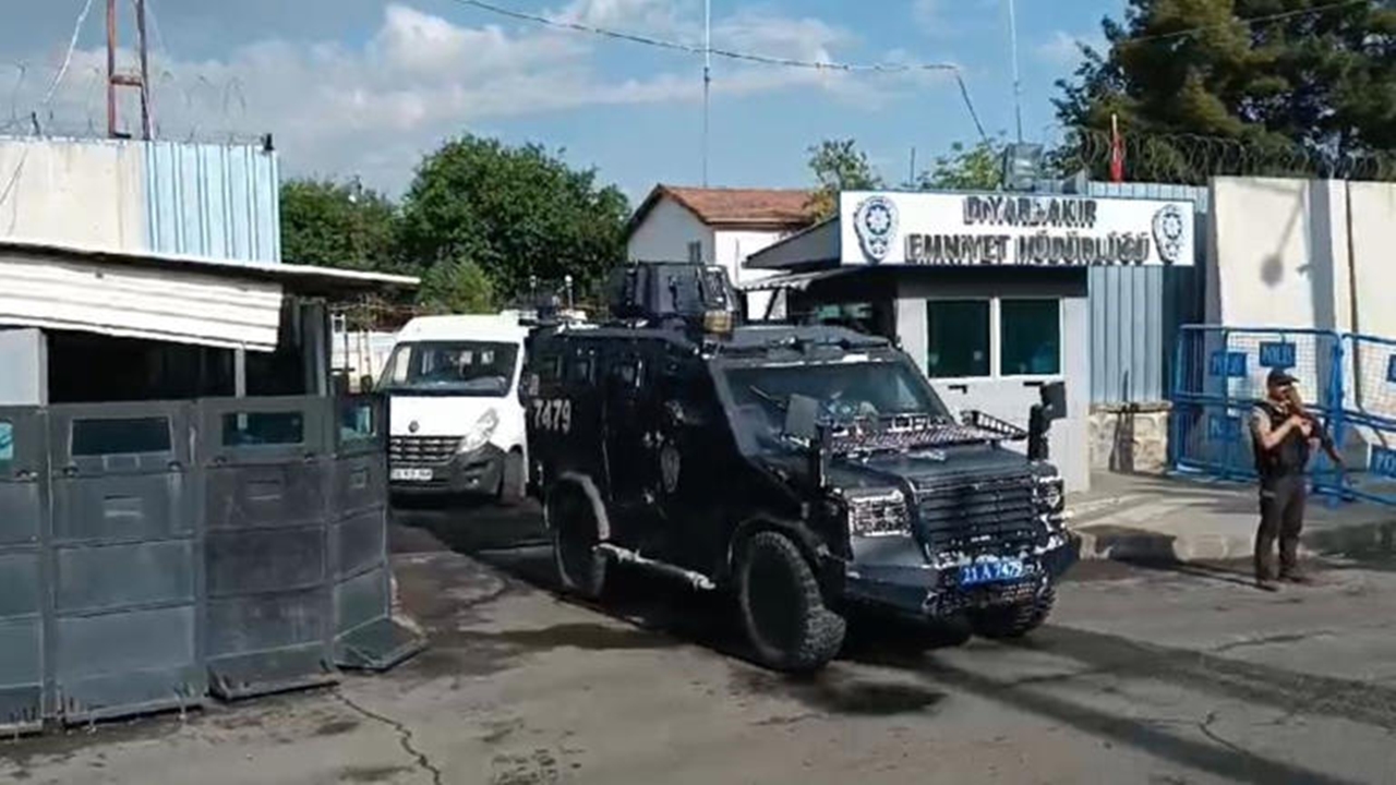 Diyarbakır’da Asayiş Uygulaması: 6 Şüpheli Yakalandı