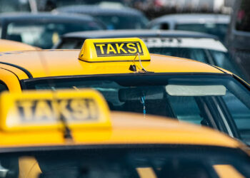 İstanbul Taksi İndi Bindi