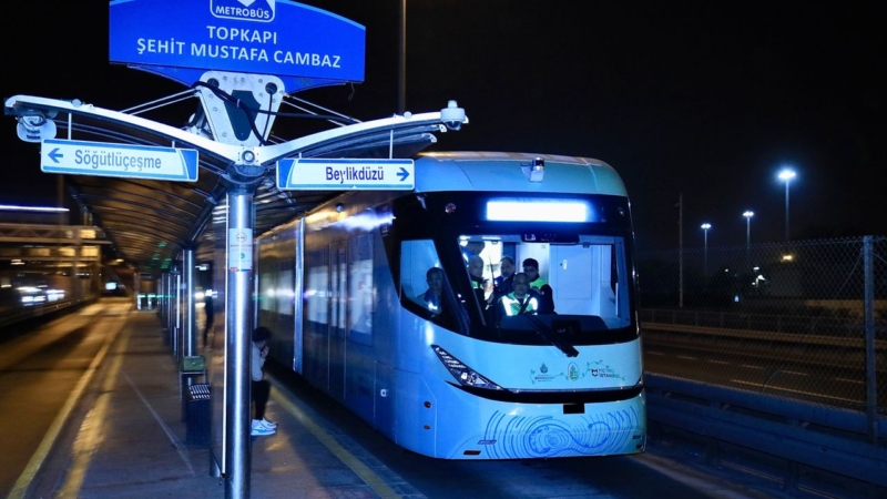 metrobüs hattı