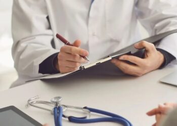 İki kez iş bırakan aile hekimleri istediği sonucu alamayınca bir kez daha eylem kararı aldı. Peki aile hekimleri ne zaman iş bırakacak? Hangi tarihlerde aile hekimleri çalışmayacak?