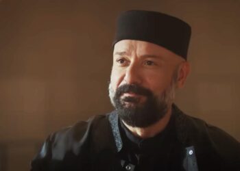 Kızıl Goncalar'da Vahit