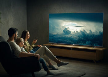 İşte 16 Aralık 2024 Pazartesi Yayın Akışı Bilgisi Kanal D Yayın Akışı 07:00 - Afili Aşk 09:00 - Neler Oluyor Hayatta? 11:15 - Yaprak Dökümü 13:00 - Gelinim Mutfakta 16:00 - Arka Sokaklar 18:30 - Kanal D Ana Haber 20:00 - Uzak Şehir-Yeni Bölüm 00:15 - Annem Ankara-Tekrar Show Tv Yayın Akışı 08:00 - Bu Sabah 10:00 -Sandık Kokusu 12:30 - Gelin Evi 15:00 - Didem Arslan Yılmaz'la Vazgeçme 18:45 - Show Ana Haber 20:00 - Deha Tekrar 00:15 - Bahar-Tekrar Now Yayın Akışı 07.30 - İlk Bakış 08.00 - İlker Karagöz ile Çalar Saat 10.45 - Çağla ile Yeni Bir Gün 12.30 - Şakir Paşa Ailesi 13.30 - En Hamarat Benim 16.30 - Fatih Ürek ile Gelin Görümce 19.00 - Selçuk Tepeli ile NOW Ana Haber 20.00 - Kızıl Goncalar-Yeni Bölüm ATV Yayın Akışı 08: 00 - Kahvaltı Haberleri 10: 00 - Müge Anlı ile Tatlı Sert 13: 00 - atv Gün Ortası 14: 00 -Sen Anlat Karadeniz 16: 00 - Esra Erol’da 19: 00 - atv Ana Haber 20: 00 - Çıkış Yok / Yabancı Sinema 22: 00 - Holding - 2.Bölüm TRT Yayın Akışı 10.30 - Alişan İle Hayata Gülümse 13.15 - Seksenler 14.55 - Masumlar Apartmanı 17.45 - Lingo Türkiye 19.00 - Ana Haber 19.55 - İddiaların Aksine 20.00 - Kudüs Fatihi Selahaddin Eyyubi 00.15 - Gönül Dağı Star Yayın Akışı 07:00 - Güne Başlarken 09:45 - Songül ve Uğur ile Sana Değer 13:00 - Zahide Yetiş ile Yeniden Başlasak 16:15 - En Güzel Bölüm 16:15 - Sen Ağlama İstanbul 19:00 - Star Haber 20:00 - Yerli Dizi Tekrar / Sinema 21:50 - Yerli Dizi Tekrar / Sinema 00:30 -Erkenci Kuş TV8 Yayın Akışı 06:00 -Dizi 07:15 - Ebru ile 8’de Sağlık 08:30 - Aramızda Kalmasın 11:00 - MasterChef Türkiye 12:45 - İlkay Buharalı'yla Gerçekler 16:00 - Zuhal Topal'la Yemekteyiz 20:00 - MasterChef Türkiye / Yeni Bölüm 00:15 - İlkay Buharalı'yla Gerçekler