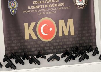 Kocaeli’de silah kaçakçılığı operasyonunda yakalanan 6 zanlı tutuklandı