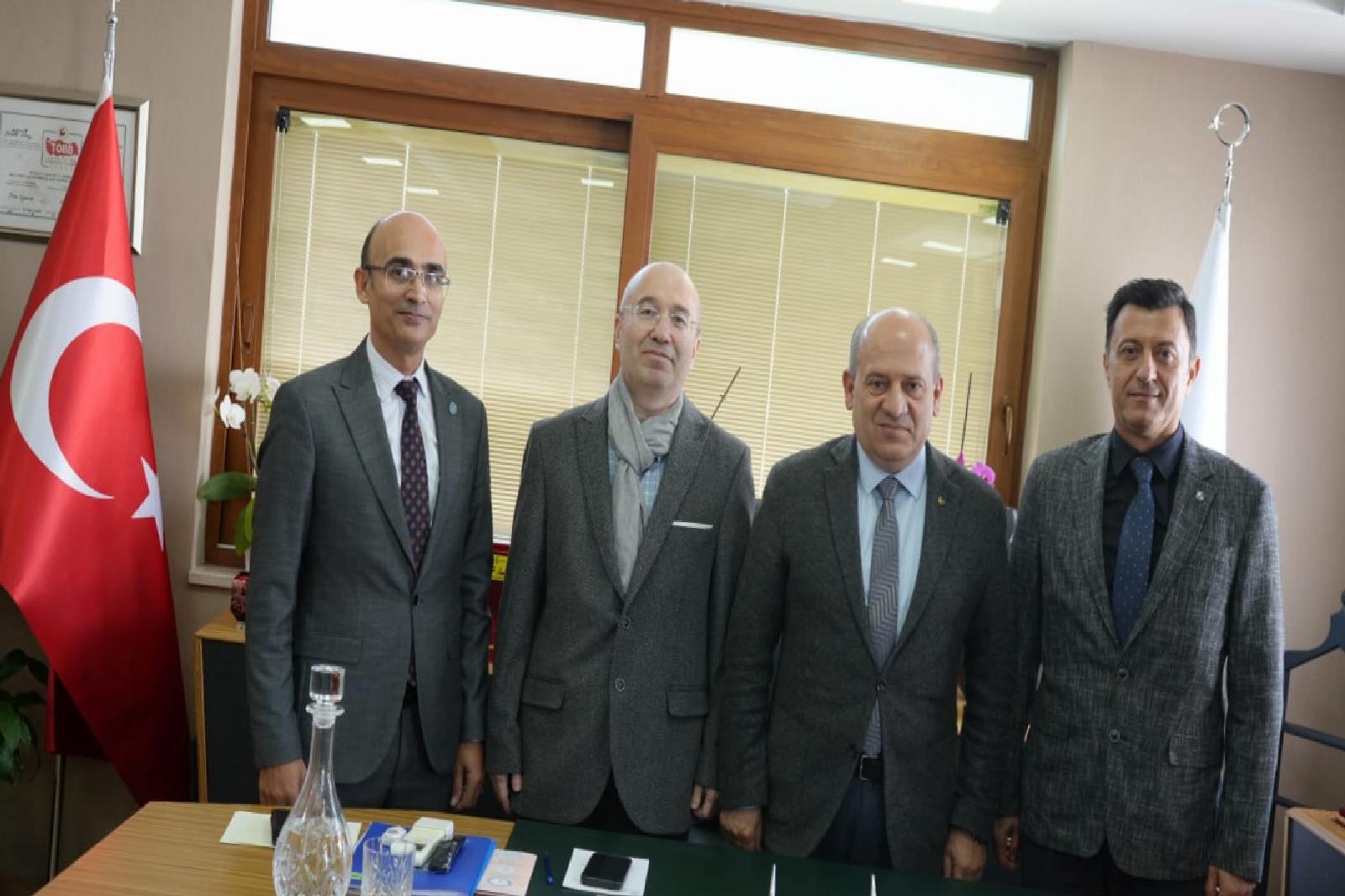 Balıkesir’de akademisyenler sektör temsilcileriyle bir araya geldi haberi