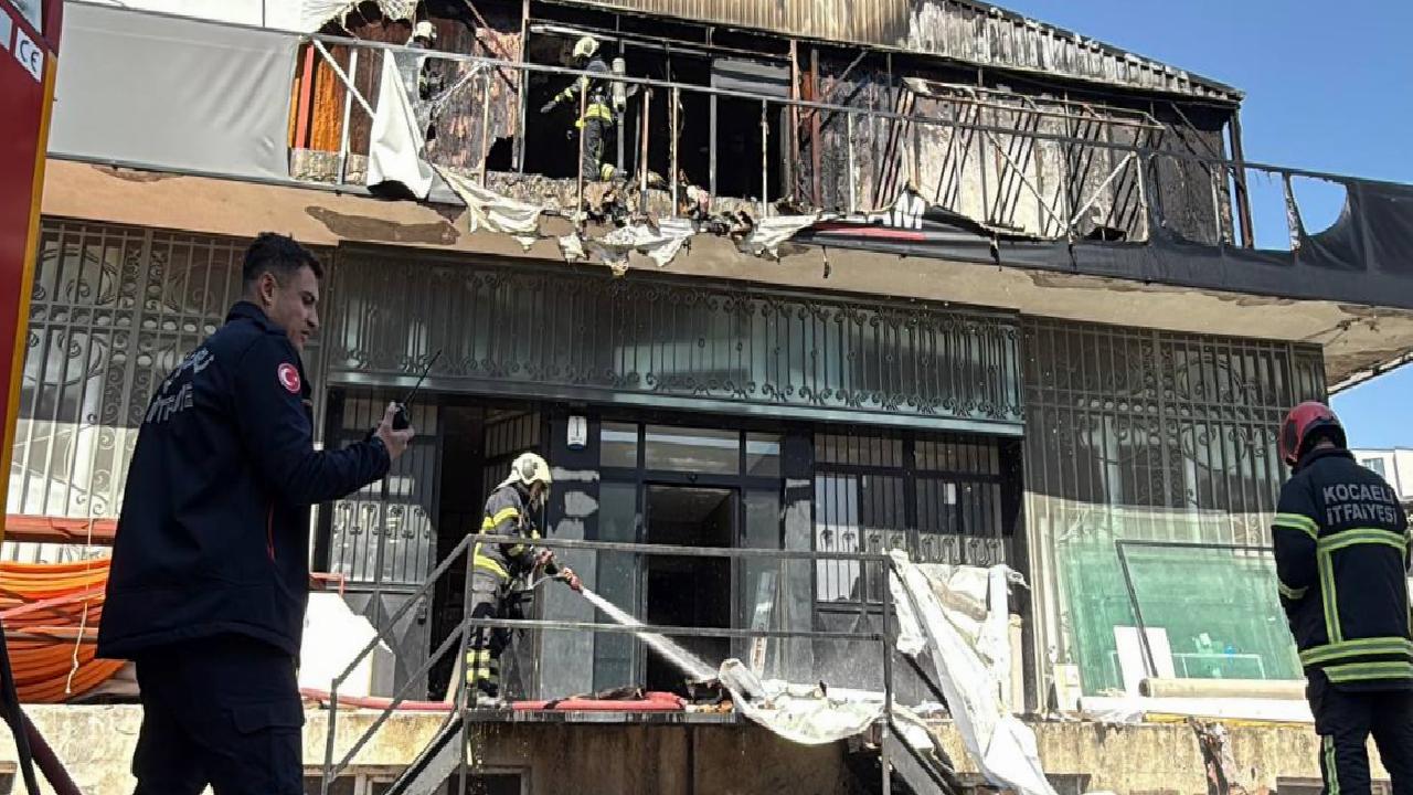 Kocaeli’de iş yerinde çıkan yangında 1 kişi dumandan etkilendi haberi