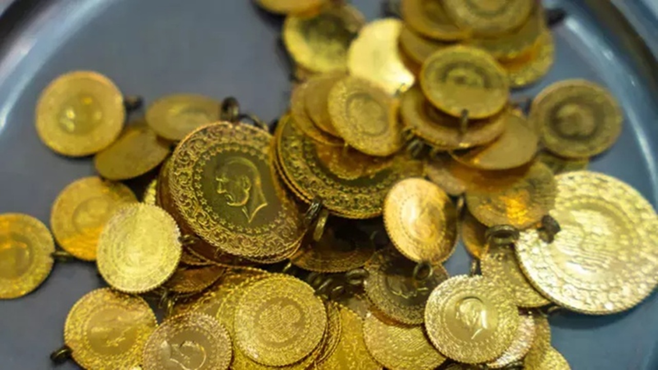 Altın Fiyatlarında Sert Düşüşün Ardından Piyasalar Önümüzdeki Haftaya Kilitlendi