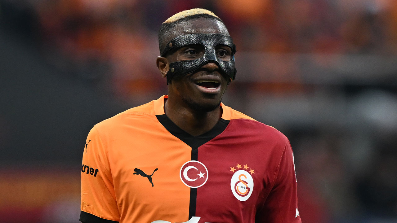 Osimhen Galatasaray formasıyla