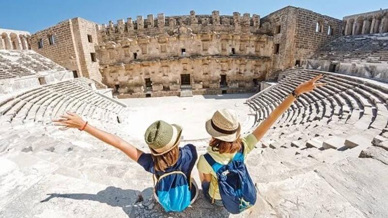 Gençlere Ücretsiz Tatil Fırsatı: Seyahatsever Başvuruları Başladı