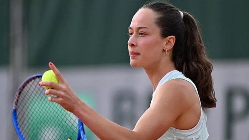 Türk Tenis Tarihinde Bir İlk: Zeynep Sönmez Wimbledon’da 3. Turda