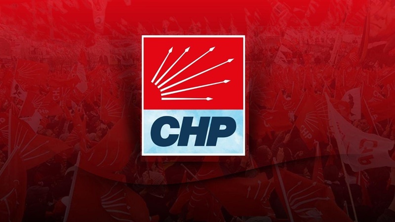 CHP’de İstifa Dalgası Devam Ediyor: 8 İsmin Daha AKP’ye Katılacağı İddia Edildi