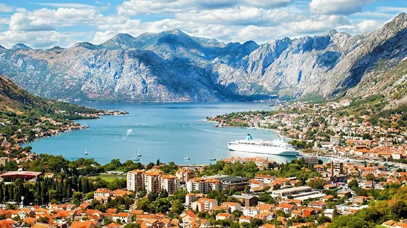 Karadağ, Türk Vatandaşlarına Vizesiz Geçişi Geçici Olarak Durdurdu