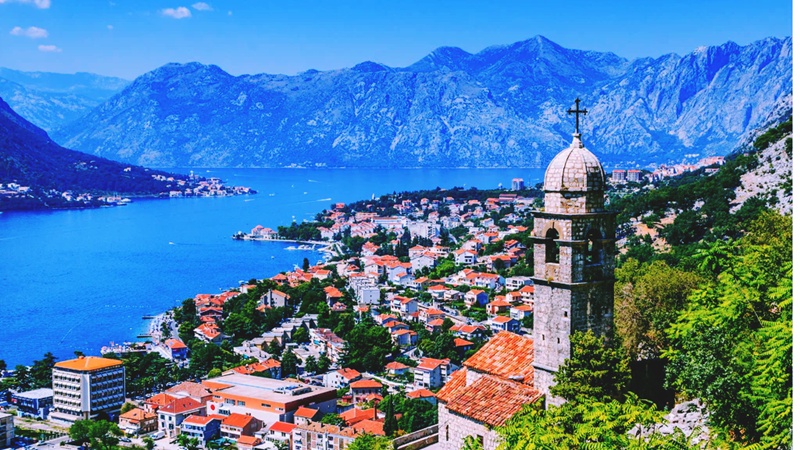 Türk Vatandaşlarına Karadağ Seyahatlerinde Vize Zorunluluğu Başladı