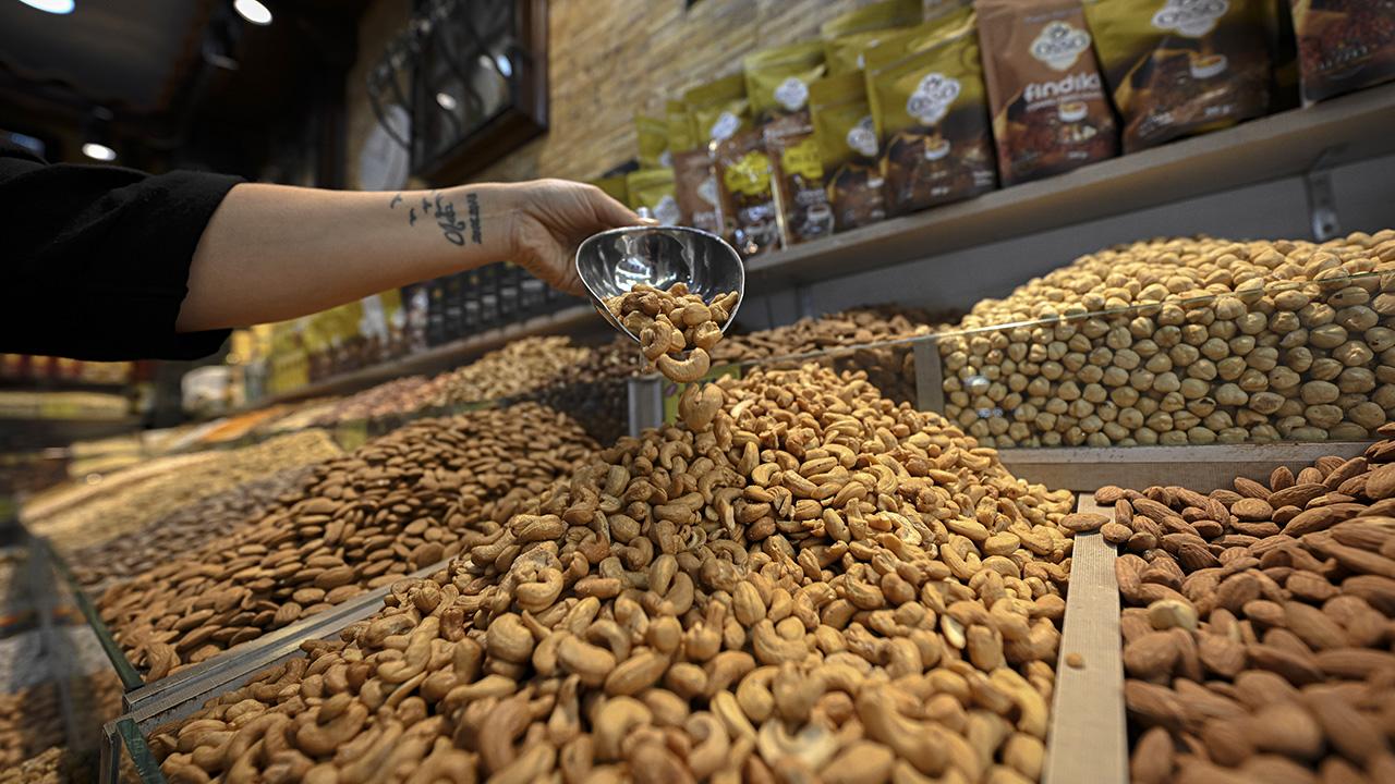 Yılbaşı Öncesi Kuruyemiş Fiyatları Zamlandı!