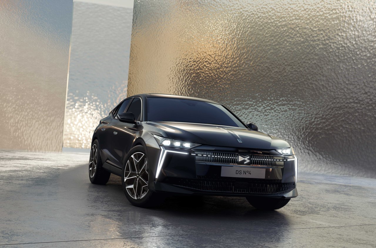 Nisan Ayında Yeni DS N°4 Sahipleri ile Bir Araya Gelecek!