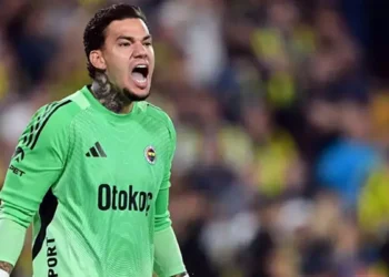 Fenerbahçe’nin Kalecisi Ederson Takımdan Ayrılıyor mu?